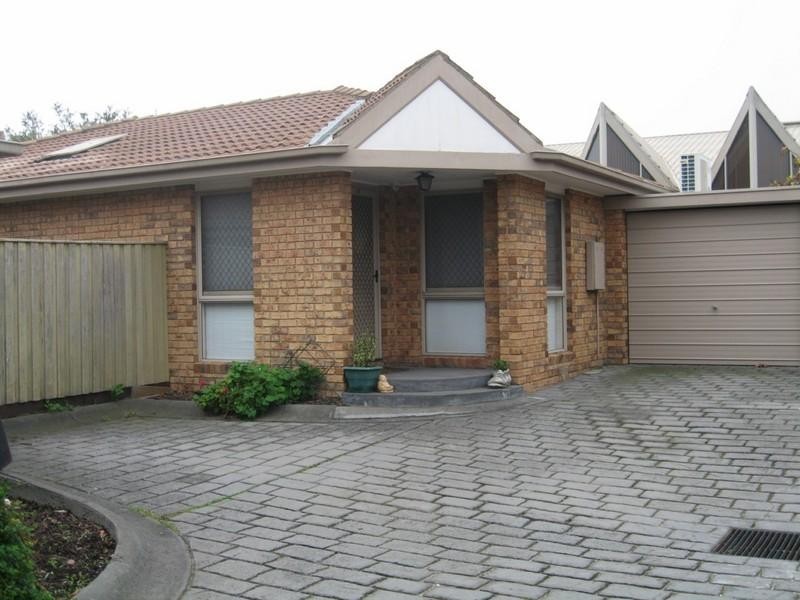 4/8-10 Golflinks Avenue, Oakleigh VIC 3166