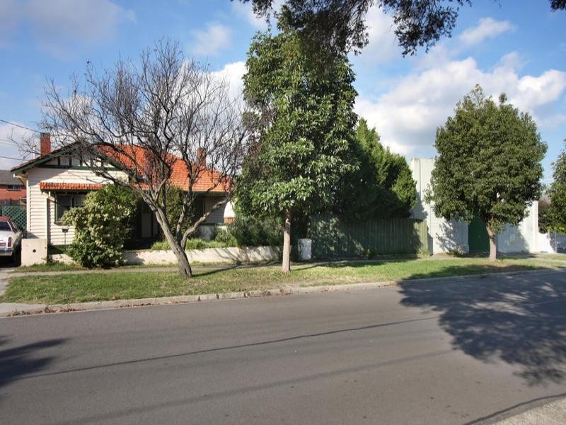 2-2a Darling Street, Hughesdale VIC 3166