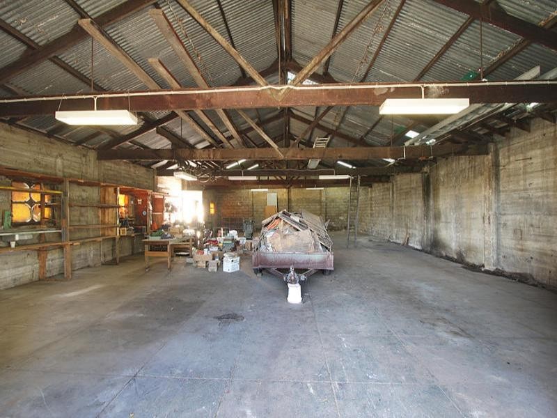 2-2a Darling Street, Hughesdale VIC 3166