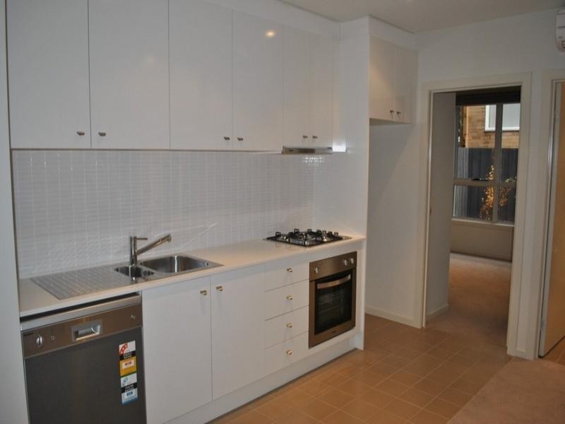 7/496 Dandenong Road, Caulfield North VIC 3161