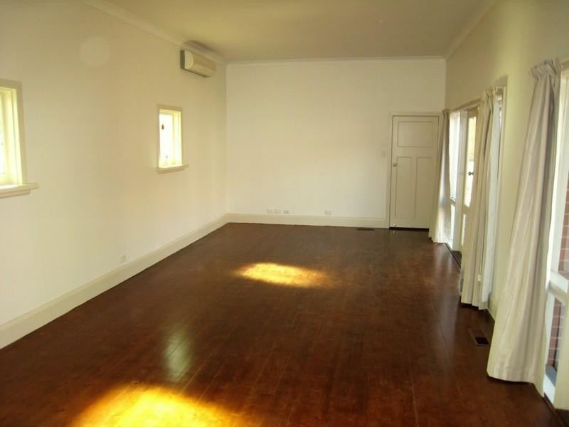 12 Bent Street, Bentleigh VIC 3204