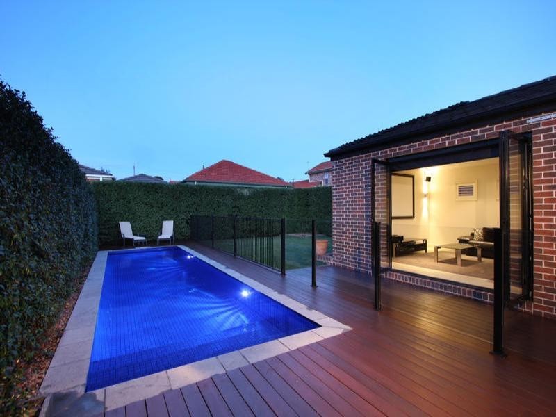 6 Corr Street, Hughesdale VIC 3166