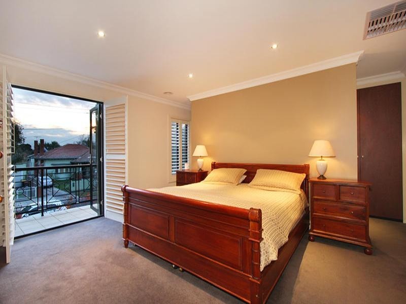 6 Corr Street, Hughesdale VIC 3166