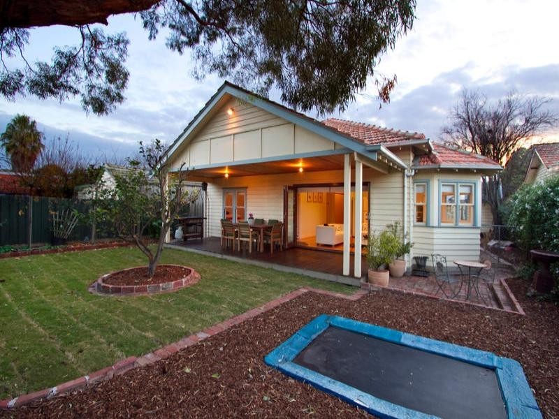 12 Hatter Street, Oakleigh VIC 3166