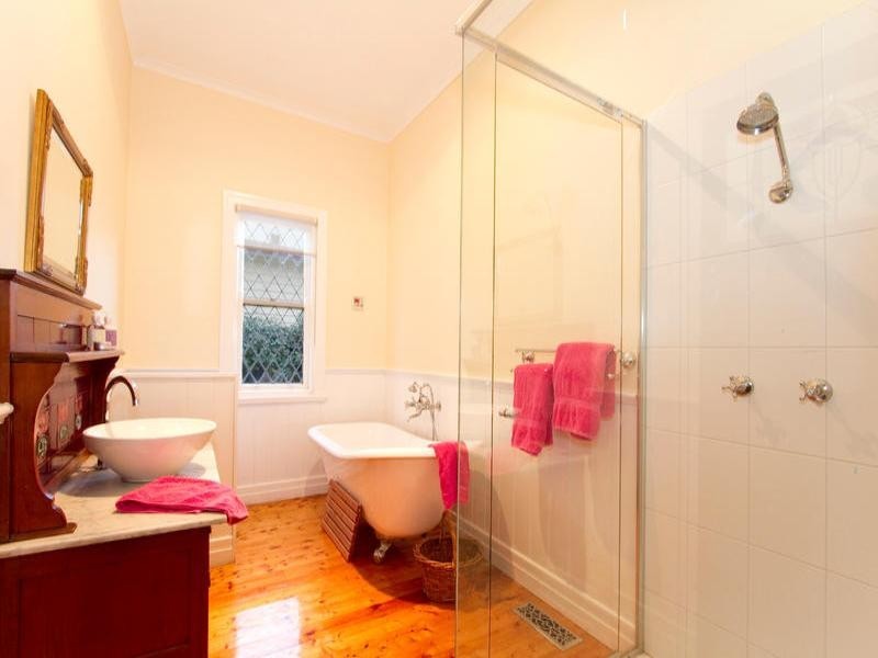 12 Hatter Street, Oakleigh VIC 3166