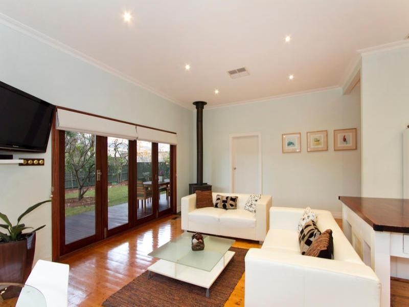 12 Hatter Street, Oakleigh VIC 3166