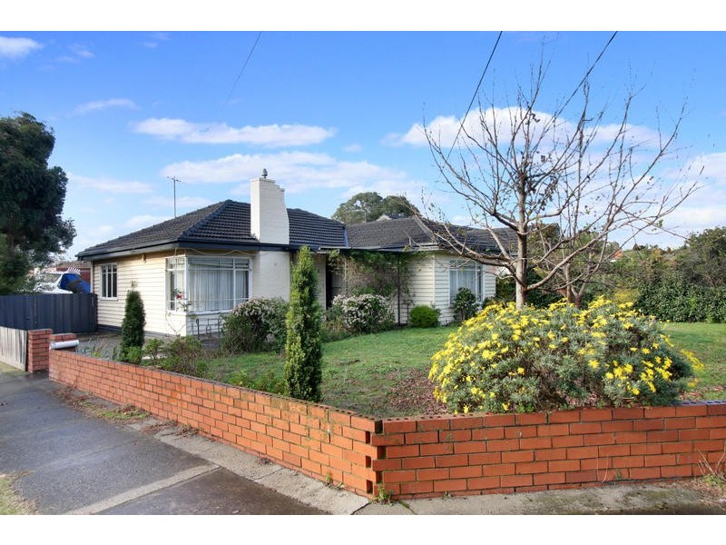 17 Voumard Street, Oakleigh South VIC 3167