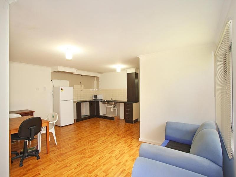 18 Colonel Street, Clayton VIC 3168