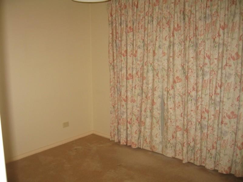 3/2 Ambleside Crescent, Berwick VIC 3806