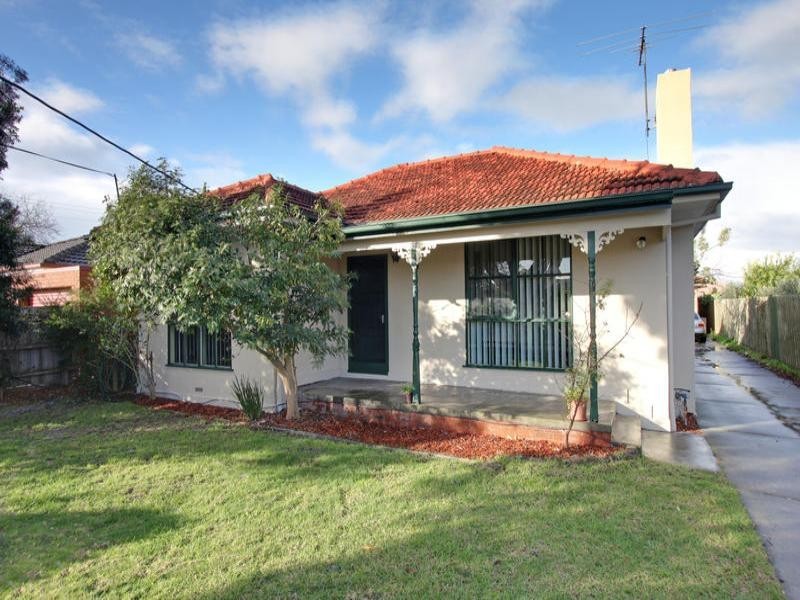 1/82 Scotsburn Avenue, Oakleigh South VIC 3167