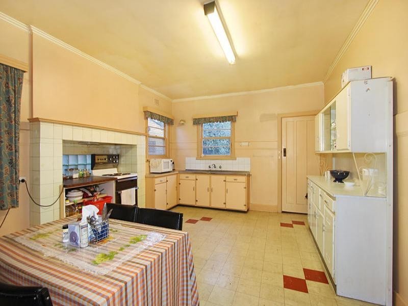 1284 North Road, Oakleigh South VIC 3167