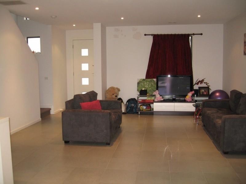 19 Evergreen Boulevard, Clayton VIC 3168