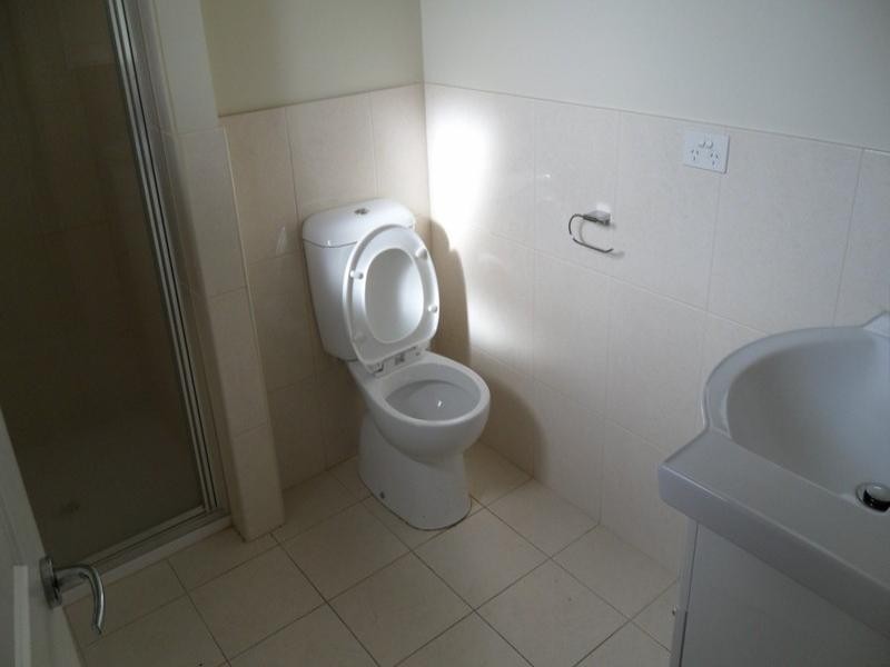 2/10 Vision Street, Chadstone VIC 3148