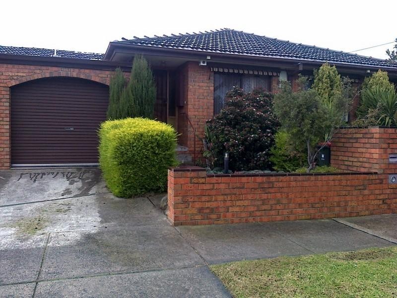 2/8 Valley Street, Oakleigh South VIC 3167