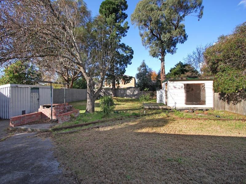 10 Wallace Avenue, Oakleigh South VIC 3167