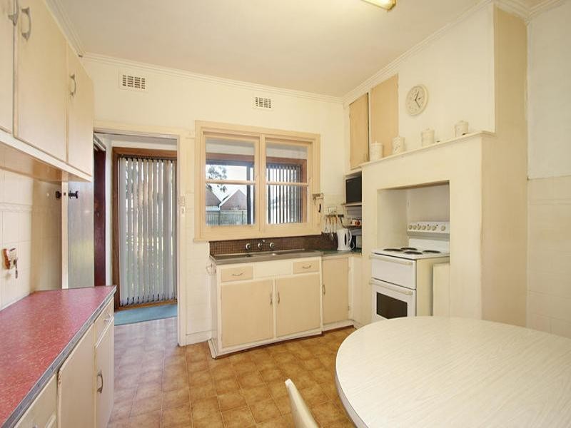 7 Belmont Avenue, Clayton VIC 3168