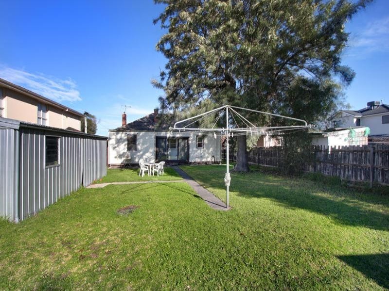 7 Belmont Avenue, Clayton VIC 3168