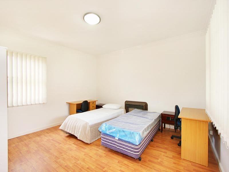 15 Fenton Street, Oakleigh VIC 3166