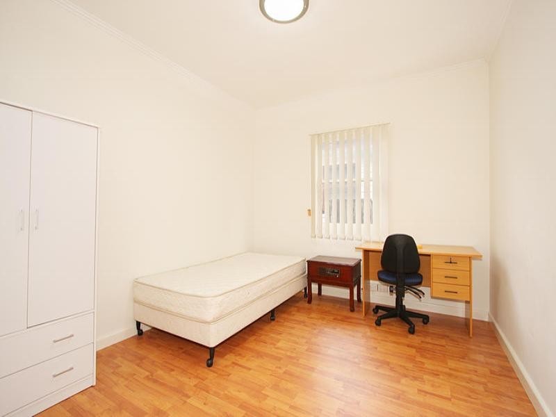 15 Fenton Street, Oakleigh VIC 3166