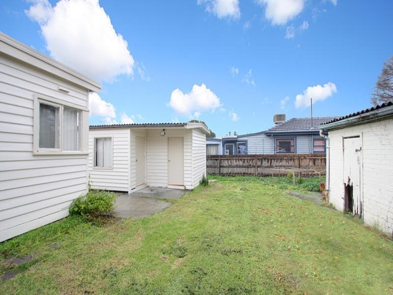 15 Fenton Street, Oakleigh VIC 3166