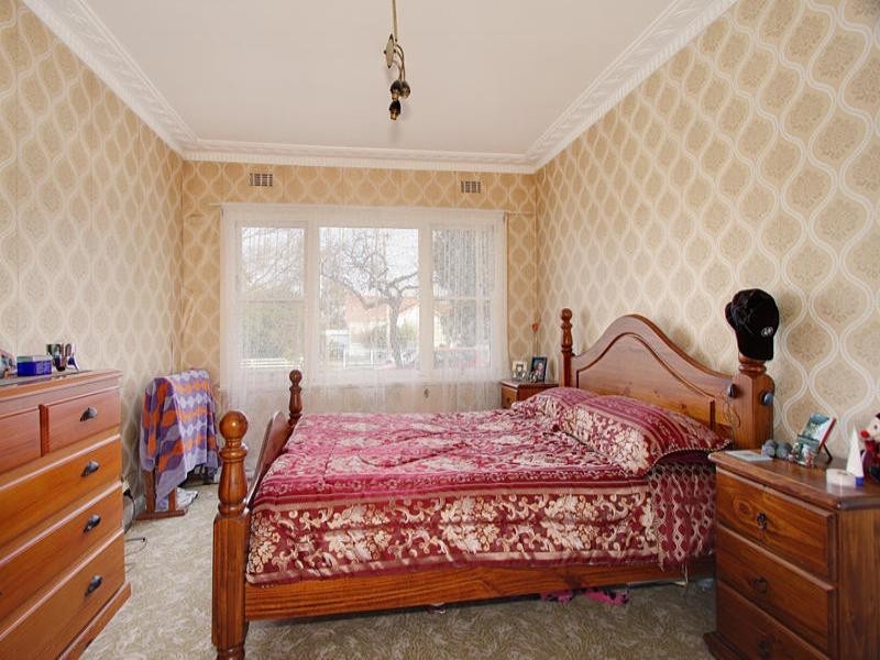 15 Claudel Street, Oakleigh East VIC 3166