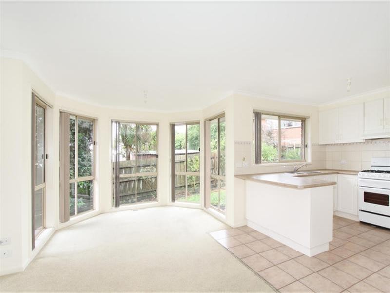 3/16 Adrienne Crescent, Mount Waverley VIC 3149