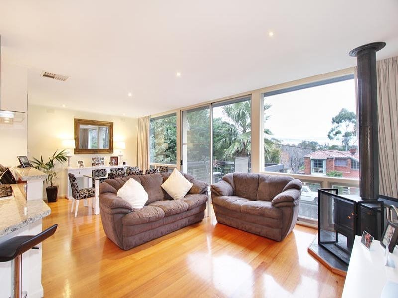 27 Sadie Street, Mount Waverley VIC 3149