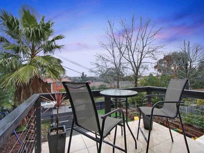 27 Sadie Street, Mount Waverley VIC 3149