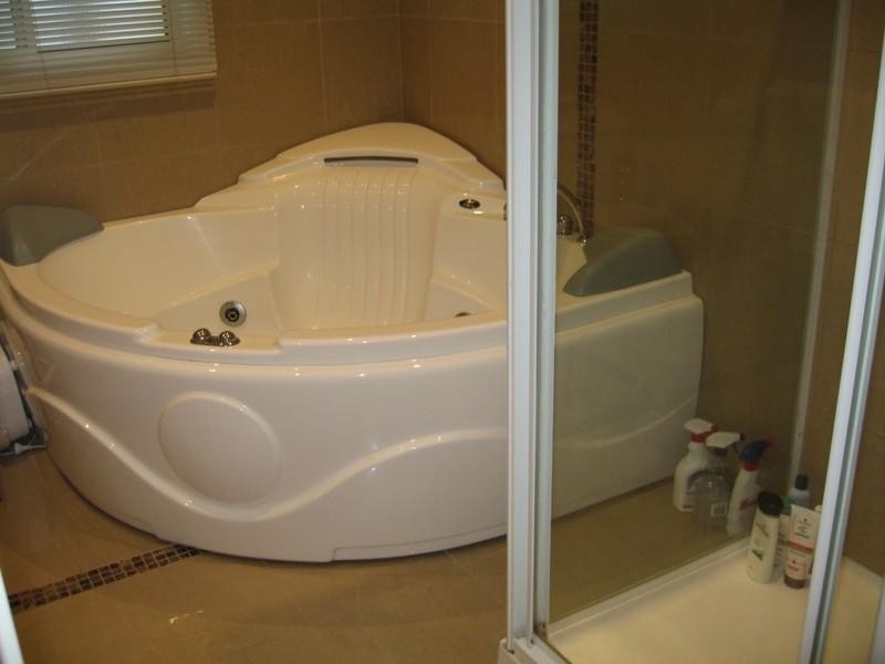 35 Brooks Street, Bentleigh East VIC 3165