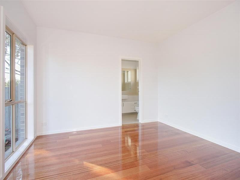 1/18 Jingella Avenue, Ashwood VIC 3147