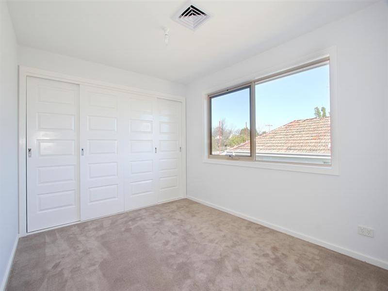 1/18 Jingella Avenue, Ashwood VIC 3147