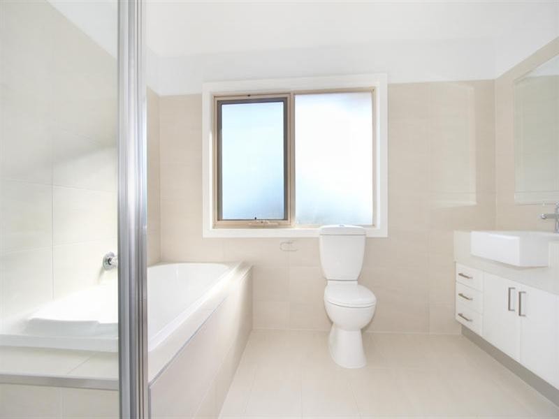 1/18 Jingella Avenue, Ashwood VIC 3147