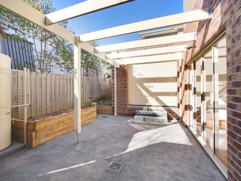 1/18 Jingella Avenue, Ashwood VIC 3147