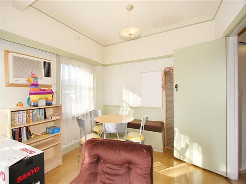 10 Macrina Street, Oakleigh East VIC 3166