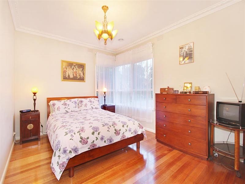 2/3 Maroo Street, Hughesdale VIC 3166