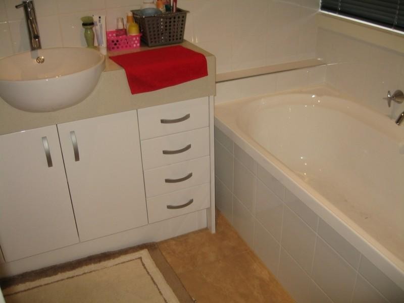 7/2-4 Newton Street, Chadstone VIC 3148