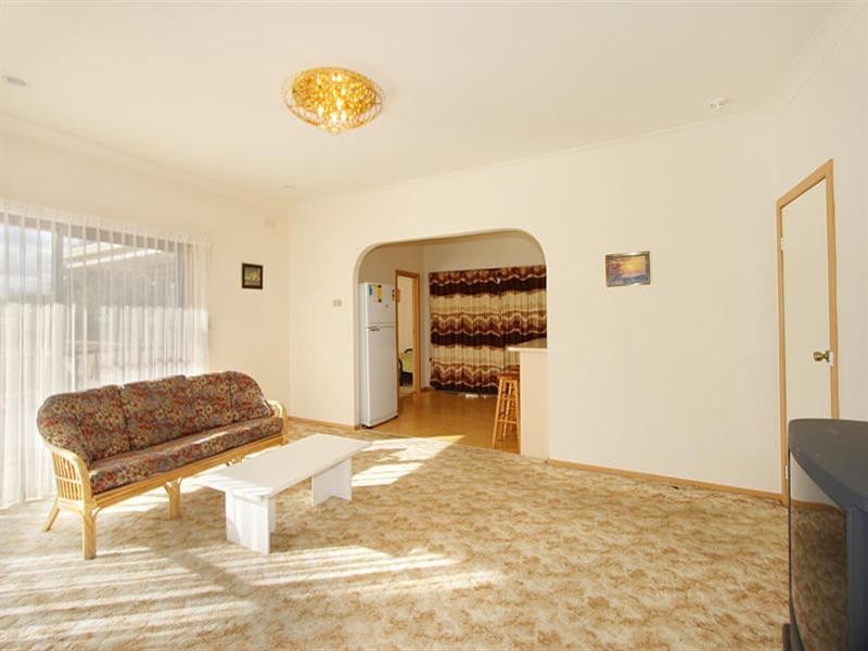 24/114-118 Ferntree Gully Road, Oakleigh East VIC 3166