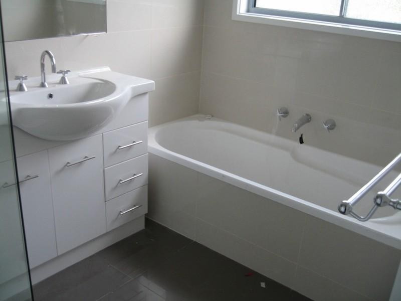 2/10 Moorong Street, Chadstone VIC 3148