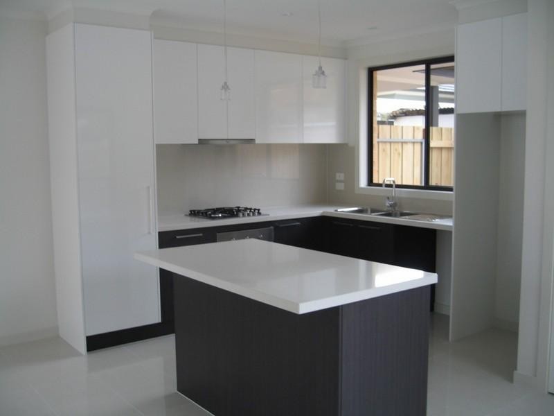 2/11 Nardoo Court, Clayton VIC 3168