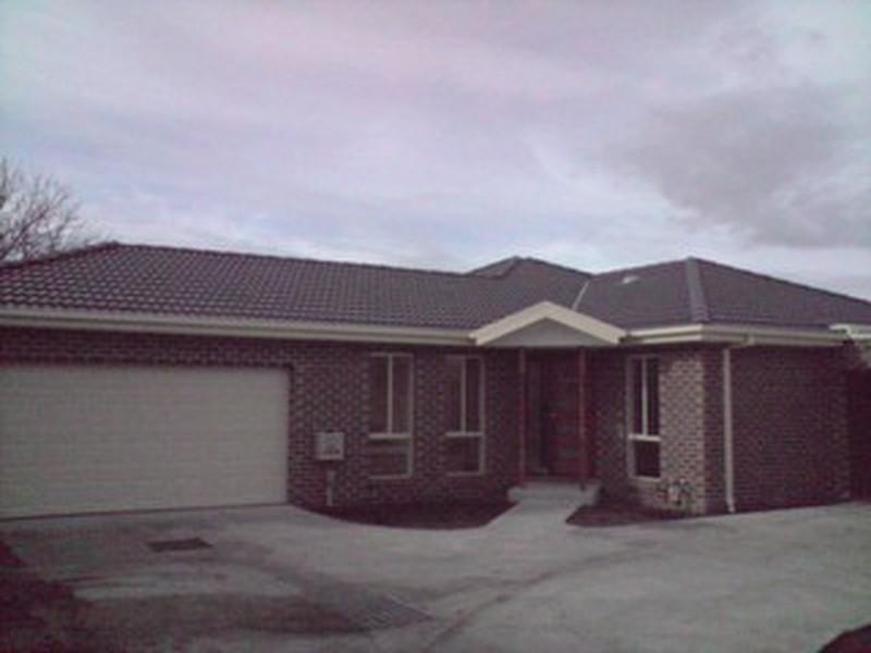 2/30 Tennyson Avenue, Clayton VIC 3168