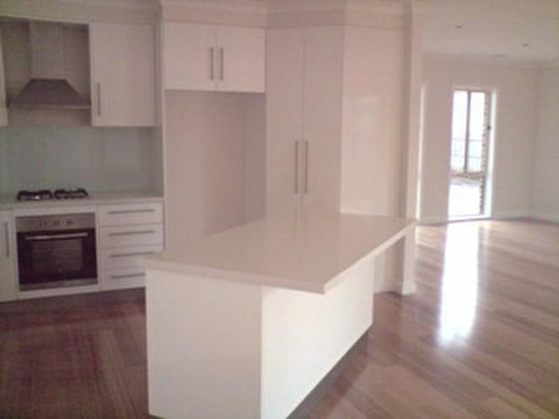 2/30 Tennyson Avenue, Clayton VIC 3168