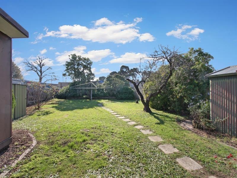 15 Marie Avenue, Springvale VIC 3171