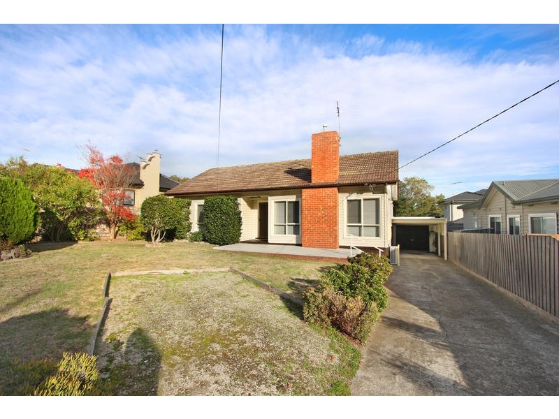 9 Macrina Street, Oakleigh East VIC 3166