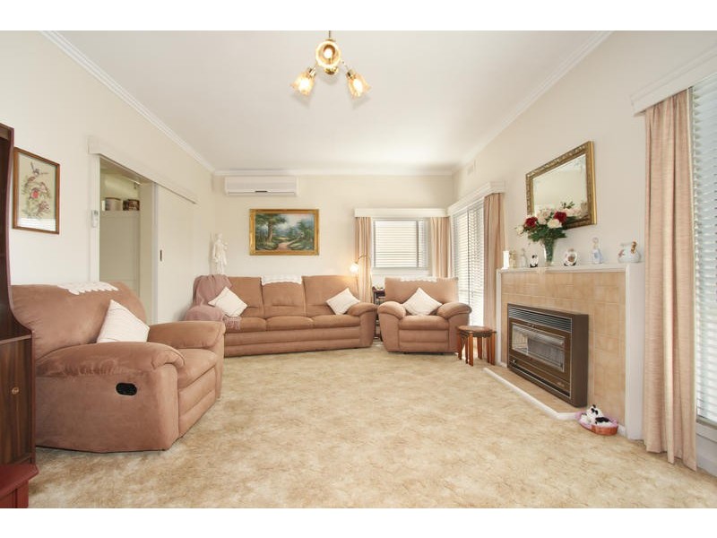 9 Macrina Street, Oakleigh East VIC 3166