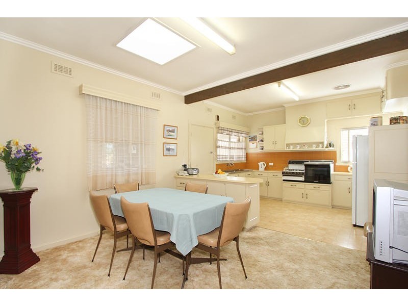 9 Macrina Street, Oakleigh East VIC 3166