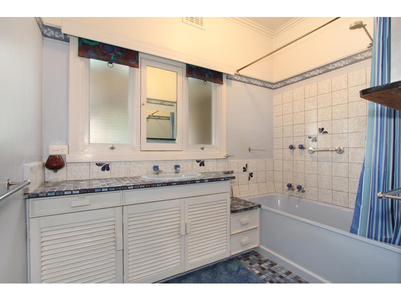 9 Macrina Street, Oakleigh East VIC 3166