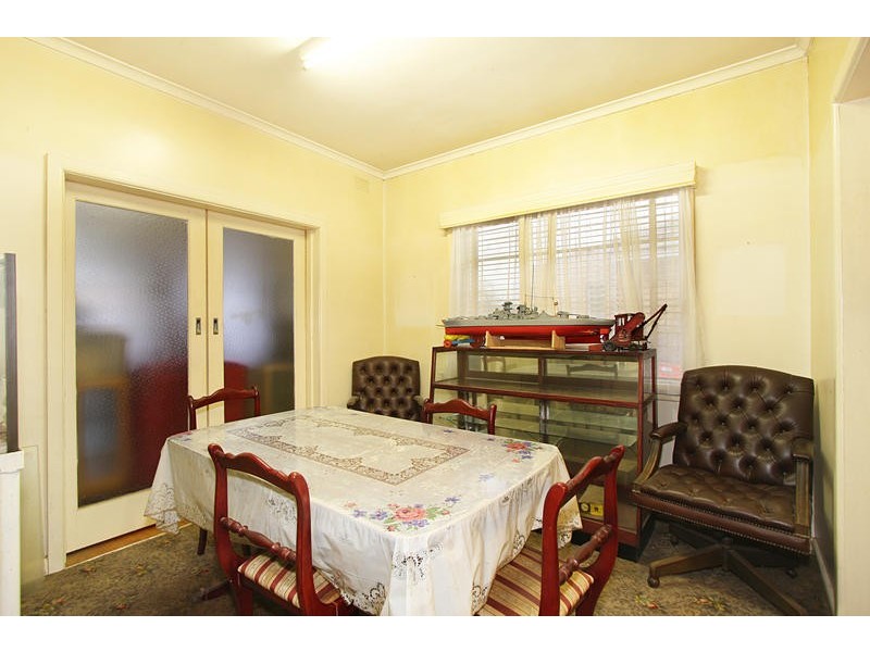 17 Edinburgh Street, Bentleigh East VIC 3165