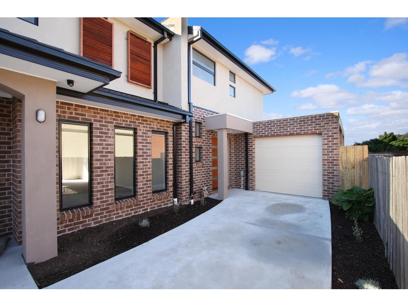 4/8 Jones Road, Dandenong VIC 3175