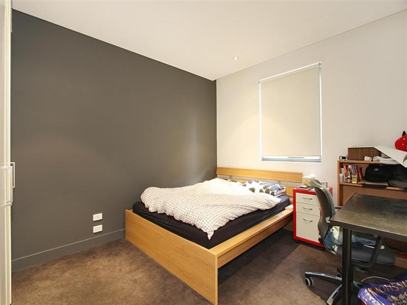 305/120 Studio Lane, Docklands VIC 3008