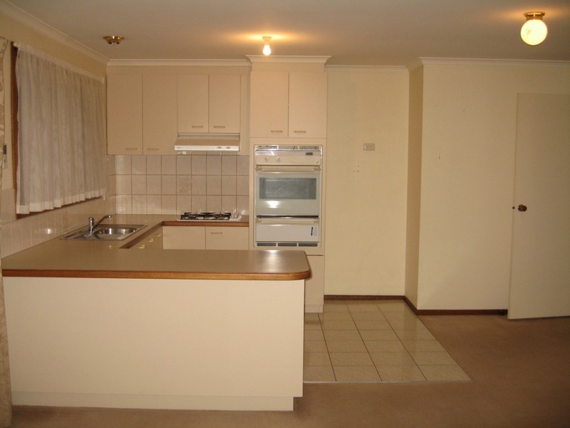 3/32 Lee Avenue, Mount Waverley VIC 3149